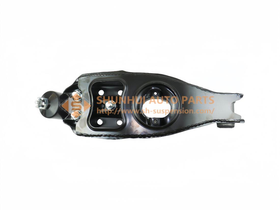 4013A092,LOWER R CONTROL ARM MITSUBISHI TRITON 06~